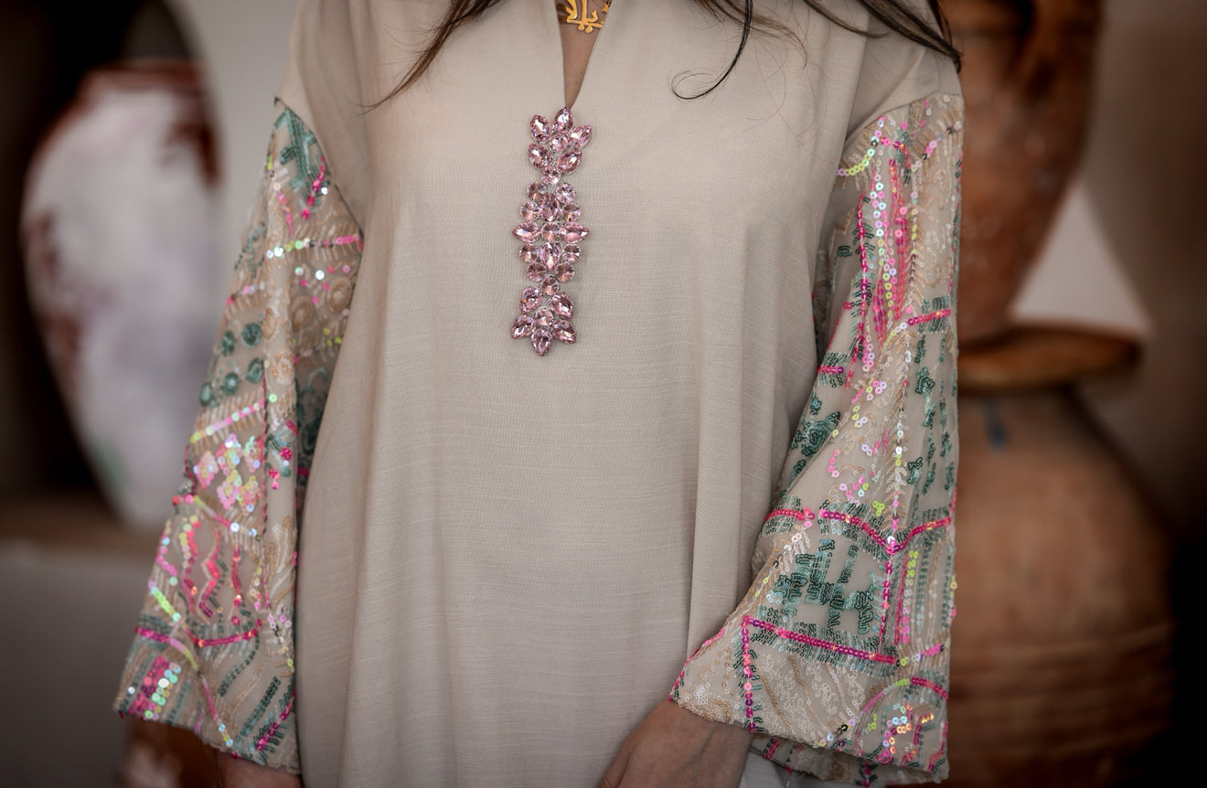 Jamila Jalabiya – Arabesqueculture